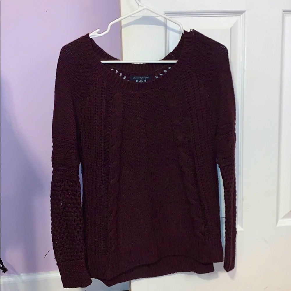 American Eagle Maroon Sweater
